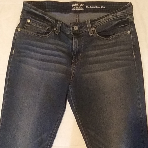 Levi's Denim - Levi Signiture Modern Boot Cut Stretchy 12S Jeans